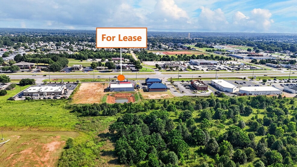 More Photos Of 860 B HWY 96, Warner Robins Convenience Store For Lease