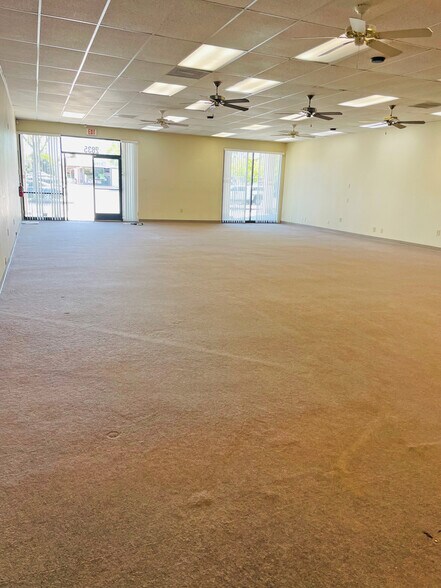 More Photos Of 2701-2845 W Avenue L, Lancaster Unknown For Lease