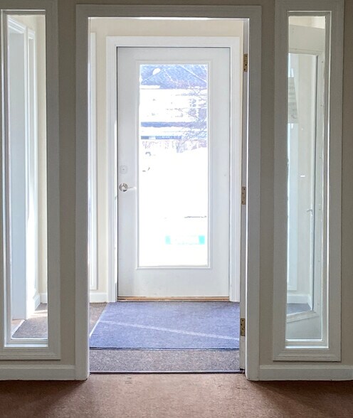 More Photos Of 75 Gilcreast Rd, Londonderry Office For Lease