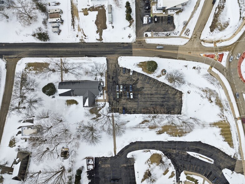 More Photos Of 225 Hoel Ave, Stoughton Freestanding For Sale