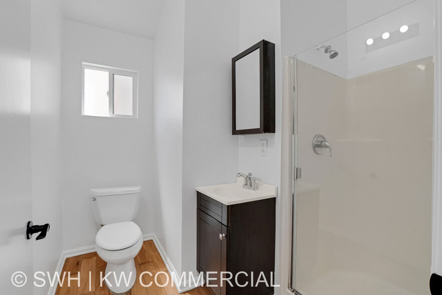 More Photos Of 137 Arena St, El Segundo Flex For Sale