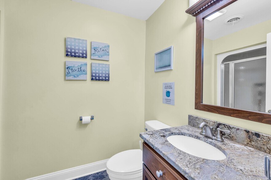 More Photos Of 24 Hartwell St, Royston Office For Sale