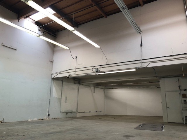 More Photos Of 5911-5919 3rd St, San Francisco Warehouse For Lease