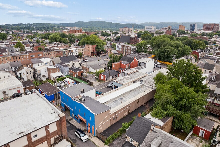 More Photos Of 720 Mulberry St, Allentown Auto Repair For Lease