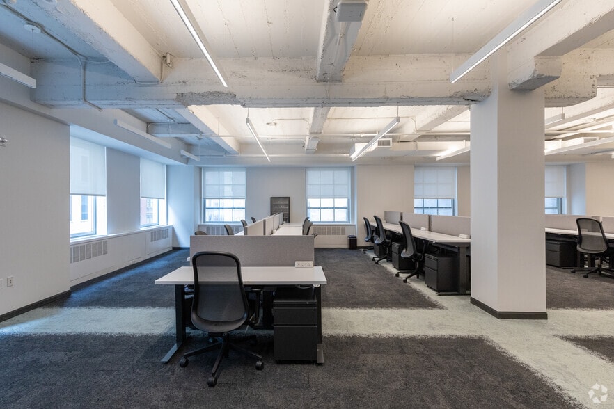 More Photos Of 530 Fifth Ave, New York Office For Lease