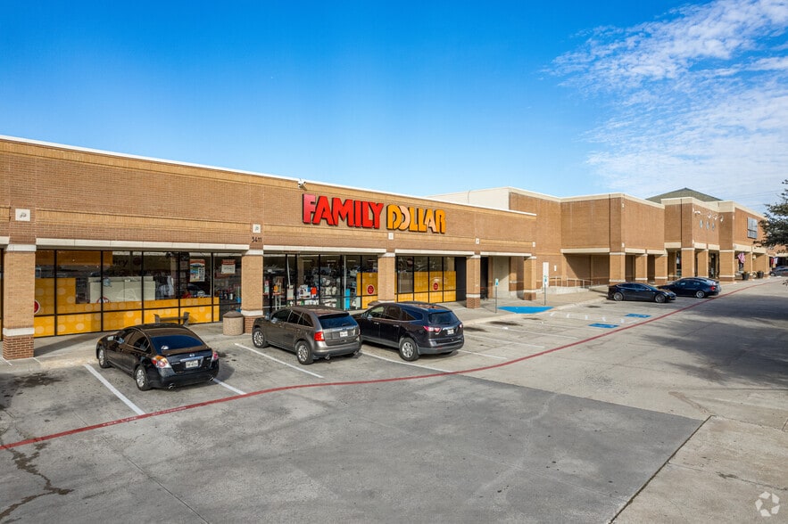 More Photos Of 3315-3427 E Trinity Mills Rd, Dallas Unknown For Lease