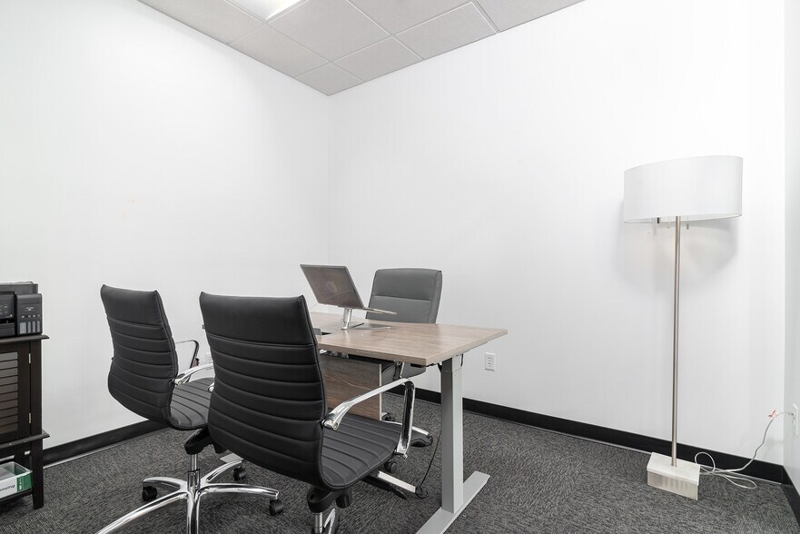 More Photos Of 6803 E Main St, Scottsdale Apartments For Sale