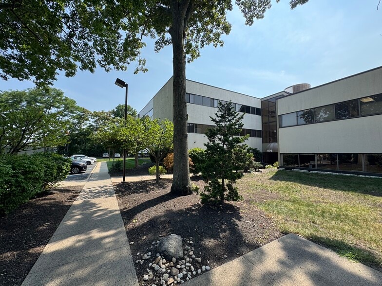 More Photos Of 1806 State Route 35, Oakhurst Office For Lease