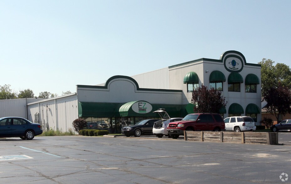 More Photos Of , Indianapolis Unknown For Sale