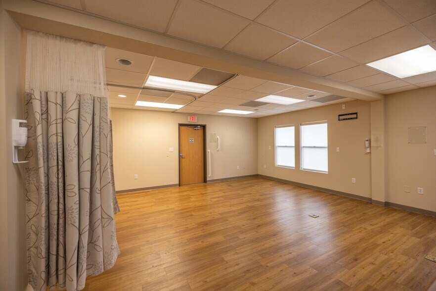 More Photos Of 609 Asheville Hwy, Sylva Medical For Lease