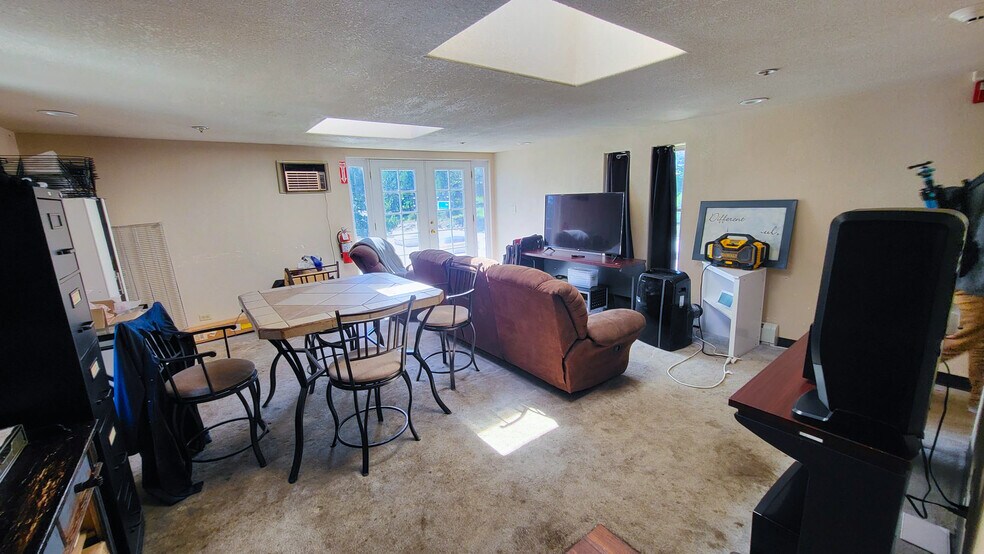 More Photos Of 30616 Bryant Dr, Evergreen Research And Development For Sale