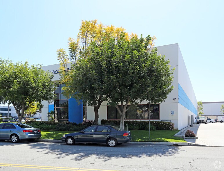 More Photos Of 12304 McCann Dr, Santa Fe Springs Manufacturing For Lease