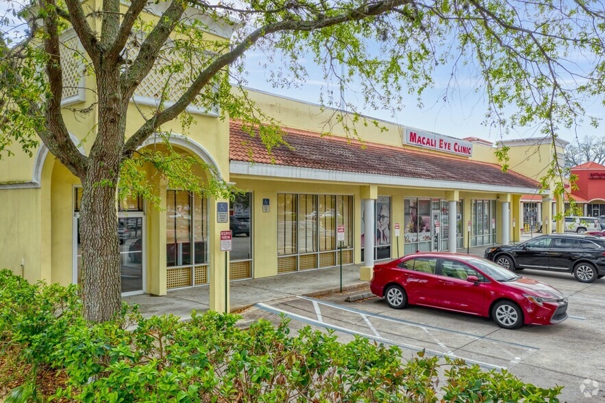 More Photos Of 1155 Winter Garden -Vineland Rd, Winter Garden General Retail For Sale