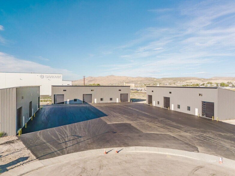 More Photos Of 177 Walters Ct, Elko Industrial For Lease