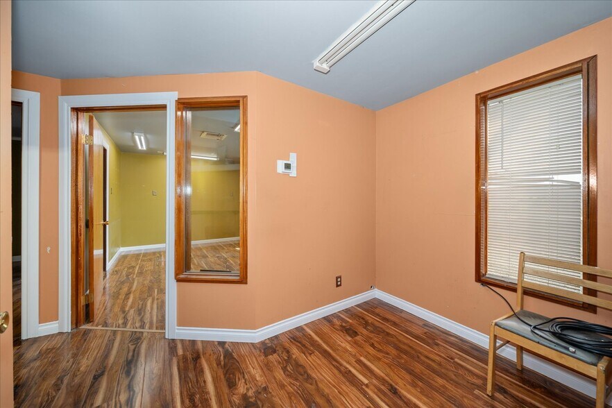 More Photos Of 1927 S Garfield Rd, Airway Heights Warehouse For Sale