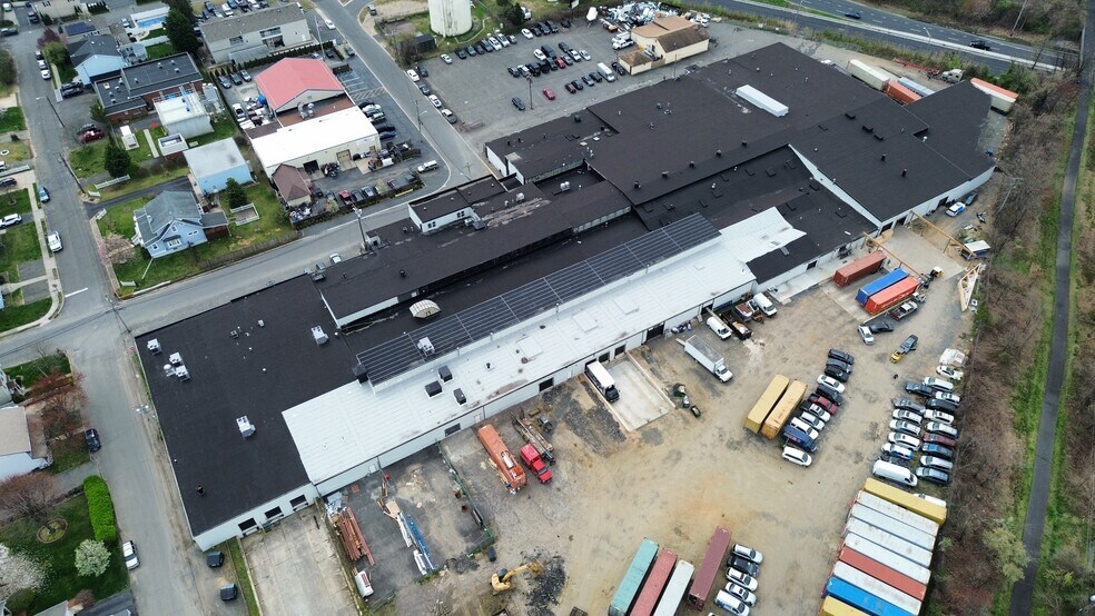 More Photos Of 3 Cass St, Keyport Warehouse For Lease