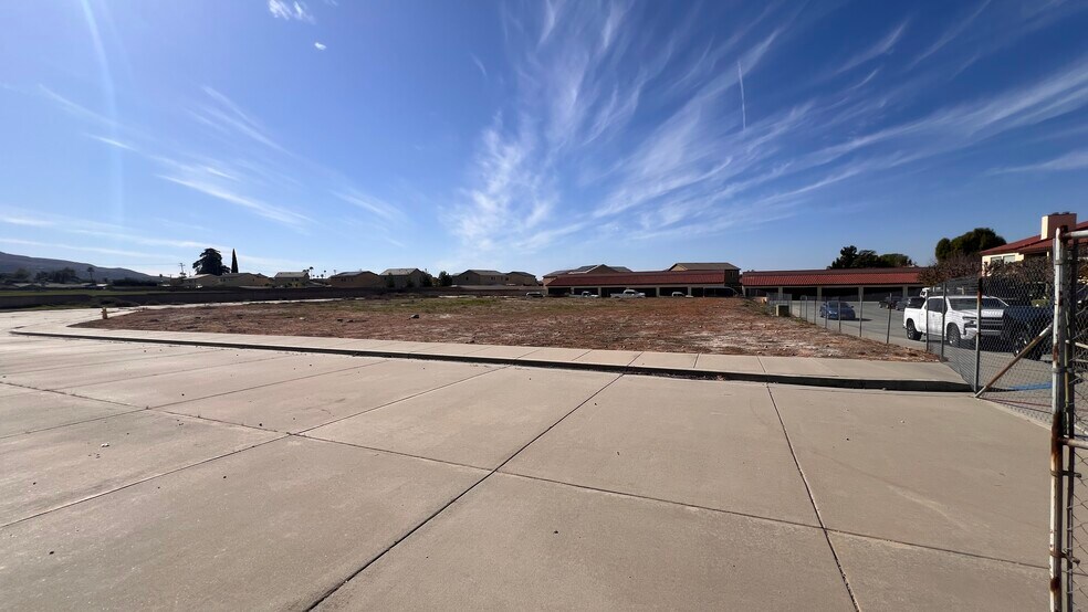 More Photos Of 43125 Andrade Ave, Hemet Land For Sale