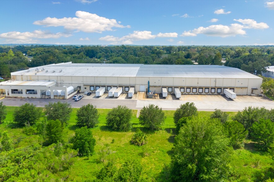 Primary Photo Of 1900 SW 38th Ave, Ocala Food Processing For Lease