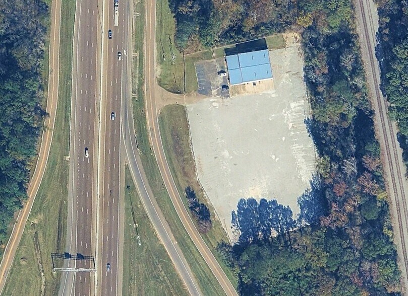 More Photos Of 3460 I 55 S, Jackson Warehouse For Lease