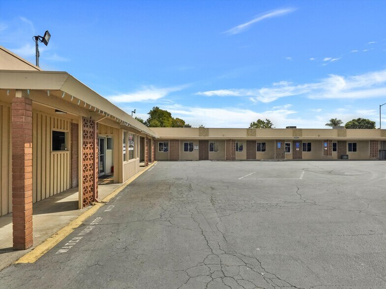 More Photos Of 840 Tuolumne St, Vallejo Storefront Retail Office For Sale
