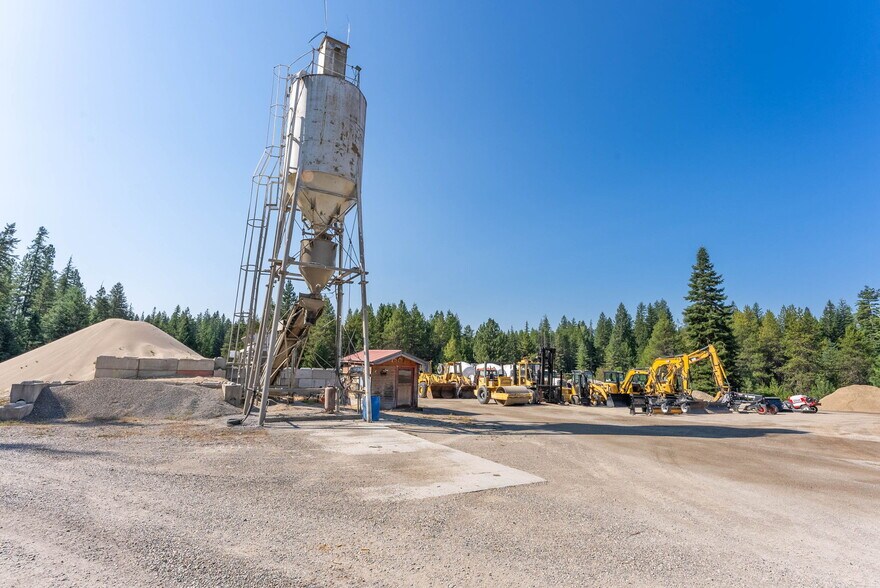 More Photos Of 116 Sullivan Lake Rd, Ione Cement Gravel Plant For Sale