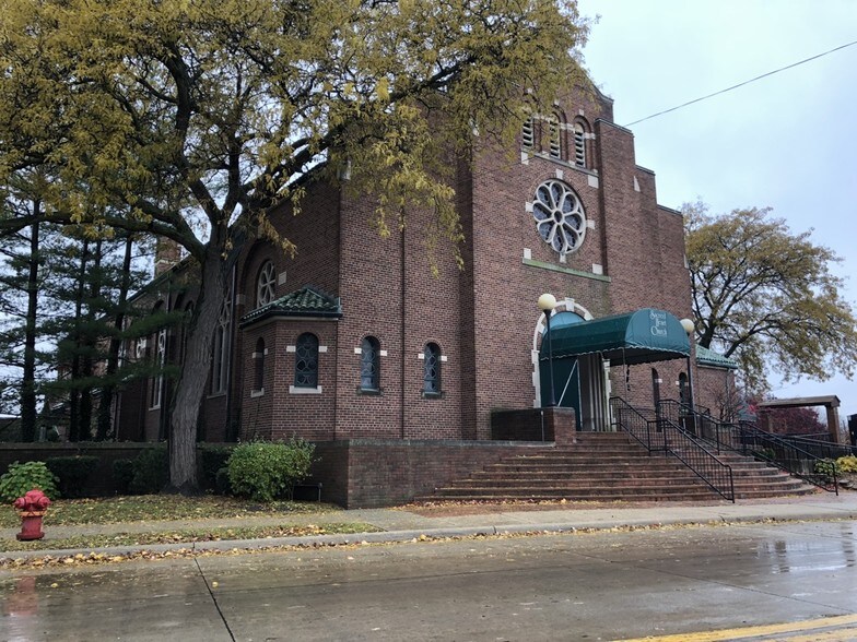 More Photos Of 18430 Utica Rd, Roseville Religious Facility For Sale
