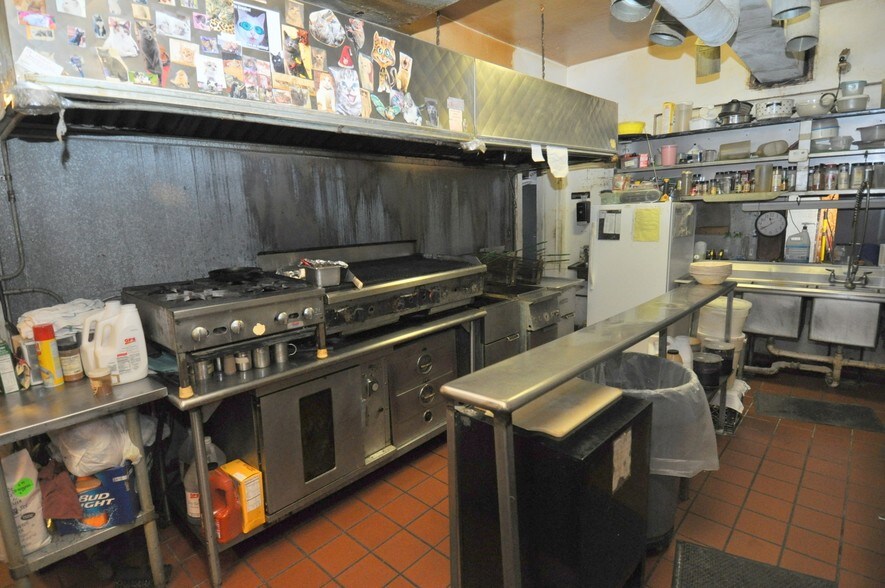 More Photos Of 2651 Blanchard Ave, Dayton Restaurant For Lease