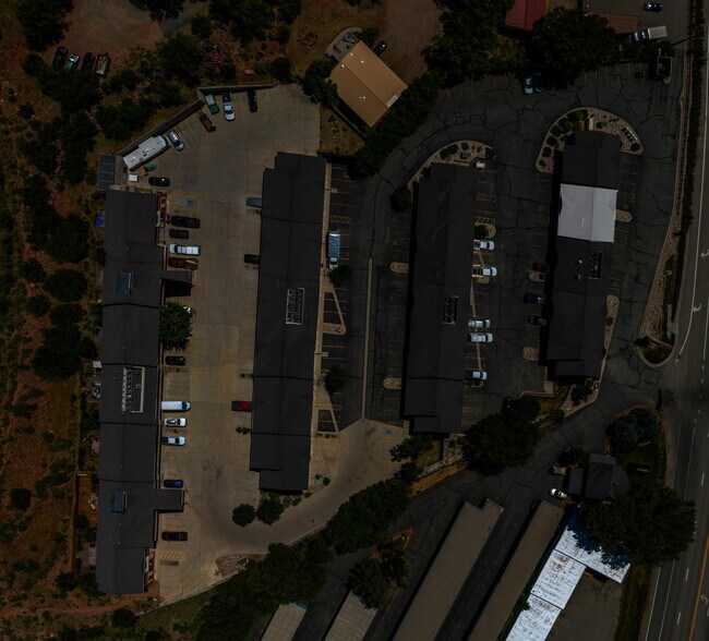 More Photos Of 2550 Highway 82, Glenwood Springs Showroom For Sale