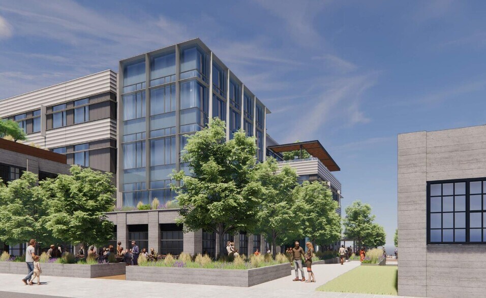 More Photos Of 800 Ford St, Golden Medical For Lease