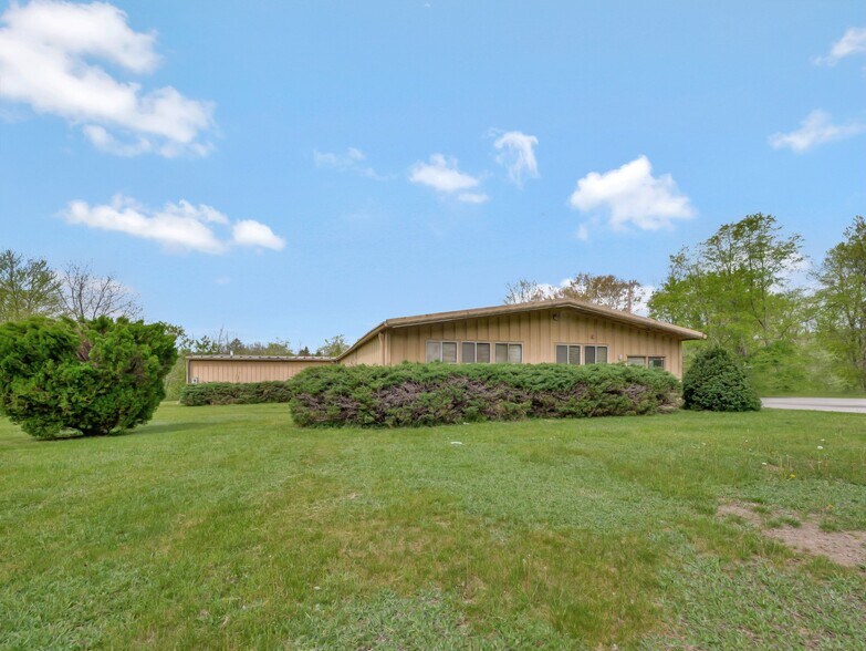 More Photos Of 239 US-206, Sandyston Manufacturing For Sale