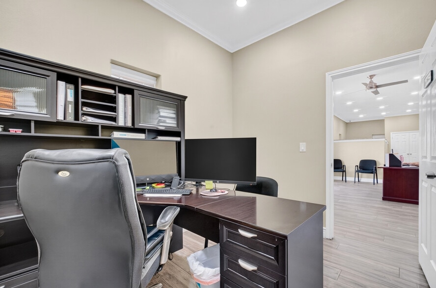 More Photos Of 411 Wein, Odessa Industrial For Sale