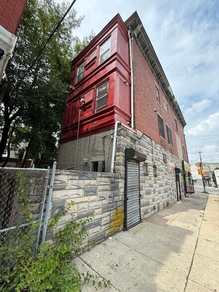 More Photos Of , Philadelphia Unknown For Sale