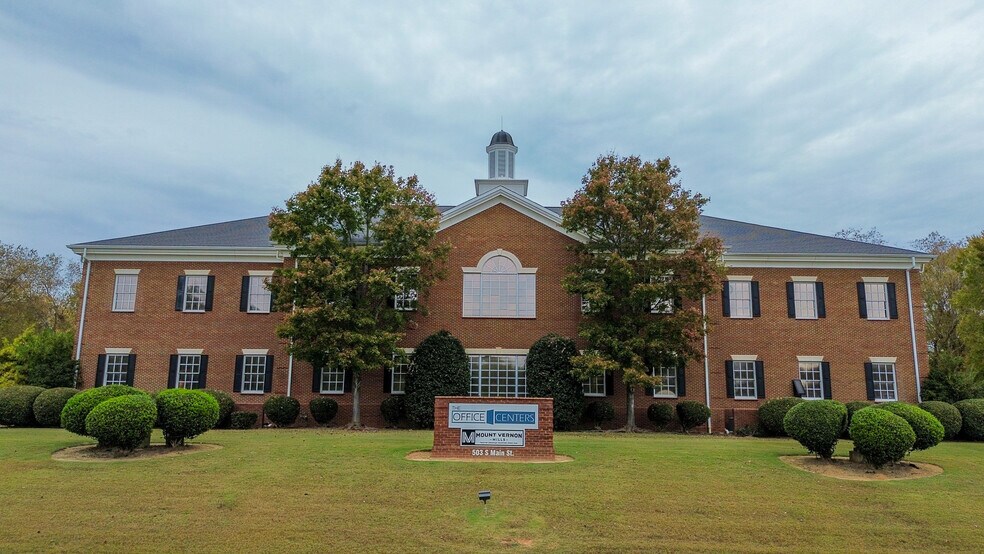 More Photos Of 503 S Main St, Mauldin Loft Creative Space For Lease