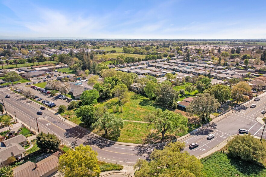 More Photos Of 114 F St, Galt Land For Sale