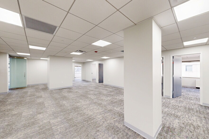 More Photos Of 4520 East West Hwy, Bethesda Office For Lease