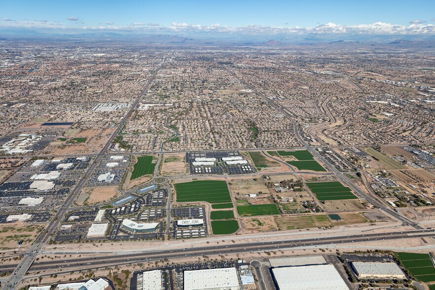 More Photos Of 275 E Rivulon Blvd, Gilbert Office For Lease