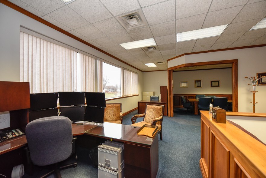 More Photos Of 5266 Seneca St, West Seneca Office For Lease