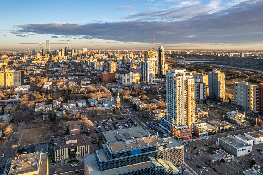 More Photos Of 10141 124th St NW, Edmonton Storefront For Lease