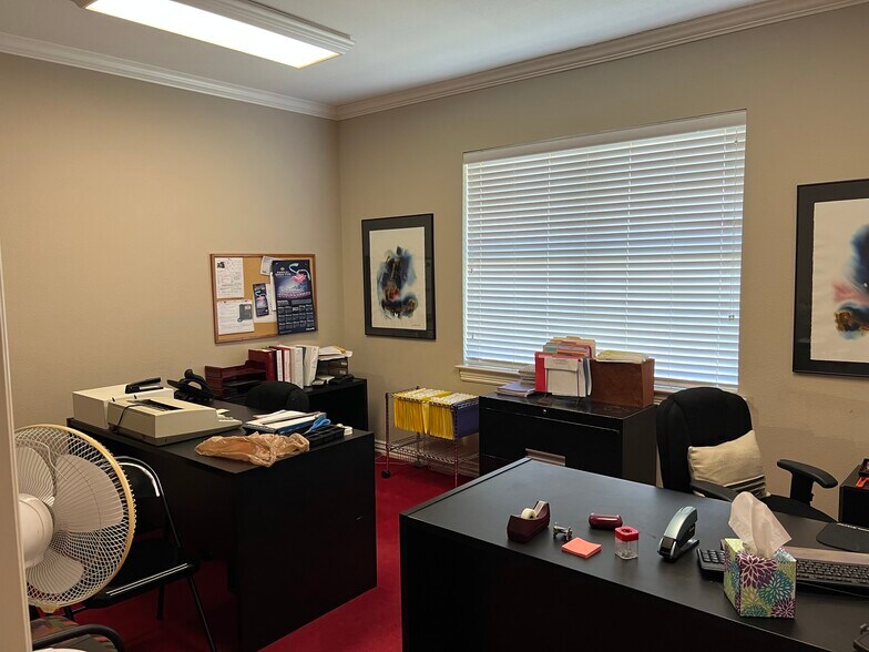 More Photos Of 2840 Keller Springs Rd, Carrollton Medical For Sale