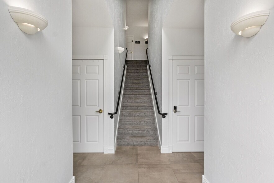 More Photos Of 9672 S 700 E, Sandy Office For Lease