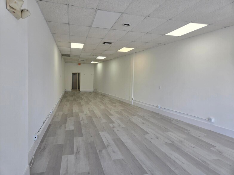 More Photos Of 11490 Okeechobee Blvd, Royal Palm Beach Storefront For Lease