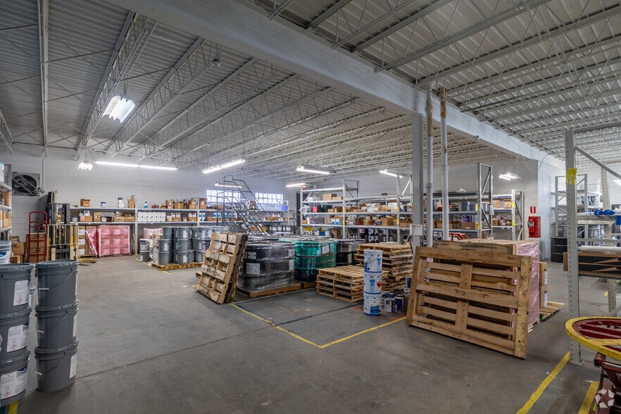 More Photos Of 315-319 E Market St, Akron General Retail For Sale