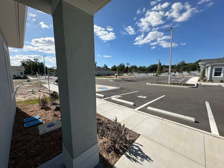More Photos Of 708 Cactus Ridge Cir, Seffner Medical For Lease