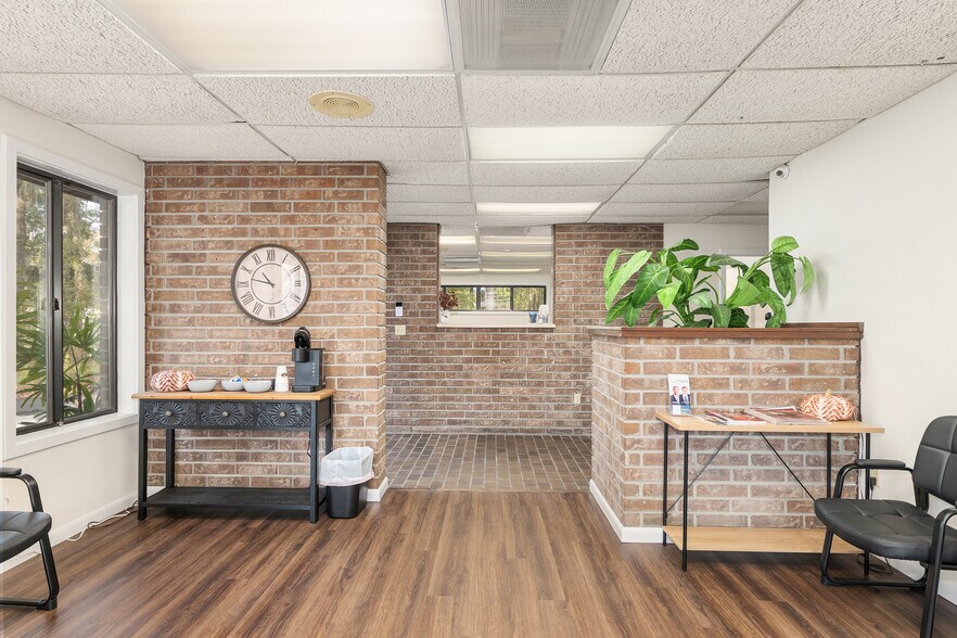 More Photos Of 2750 SE 17th St, Ocala Medical For Sale