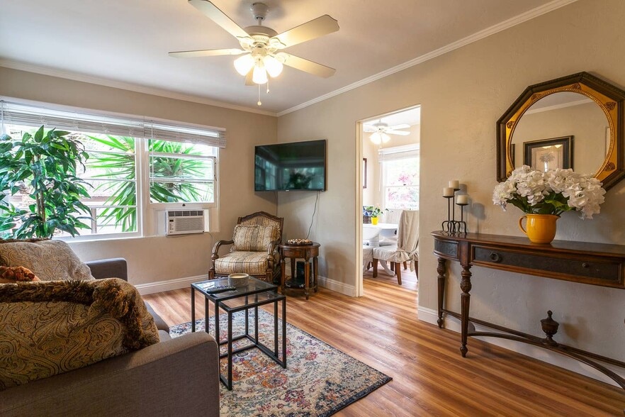 More Photos Of 2646-2650 Juan St, San Diego Apartments For Sale