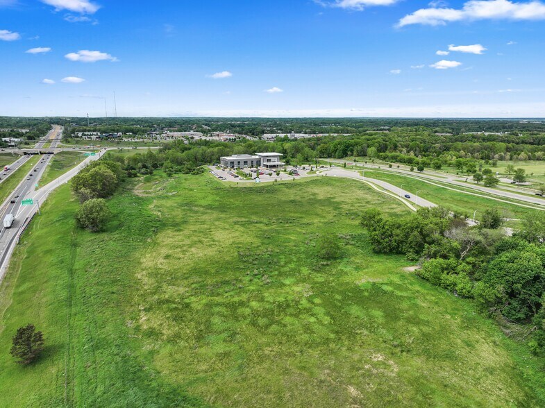 More Photos Of V/L Robert Jones way @ Stadium, Kalamazoo Land For Sale