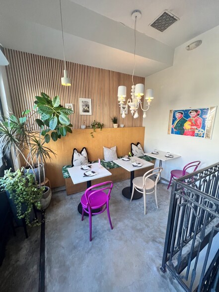 More Photos Of 146 Metropolitan Ave, Brooklyn Restaurant For Lease