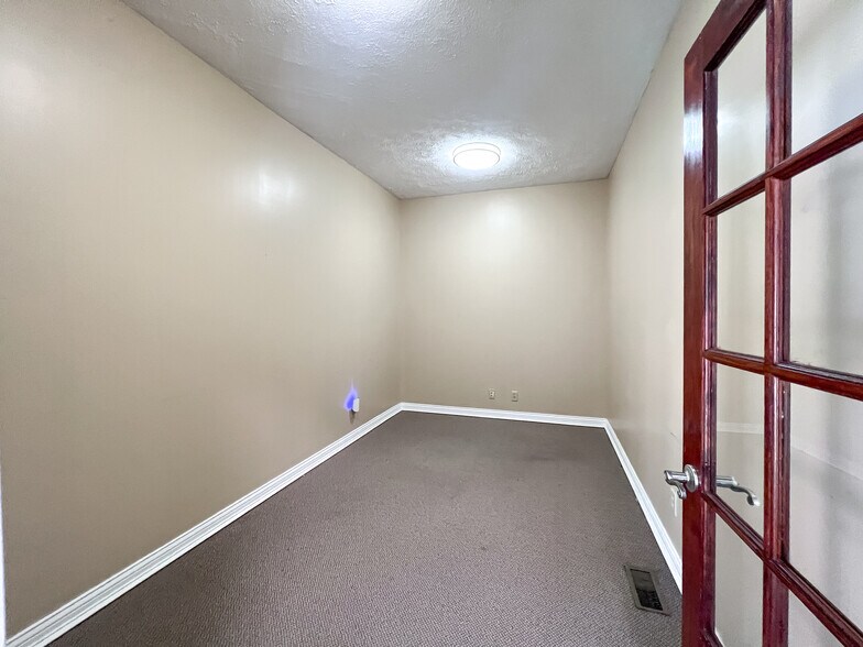More Photos Of 420 W Loveland Ave, Loveland Office Residential For Sale