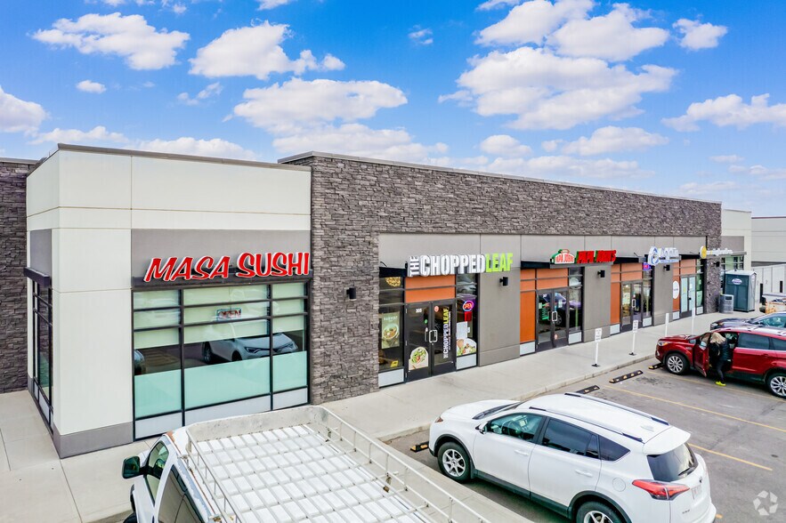 More Photos Of 722 85th St SW, Calgary Storefront For Lease