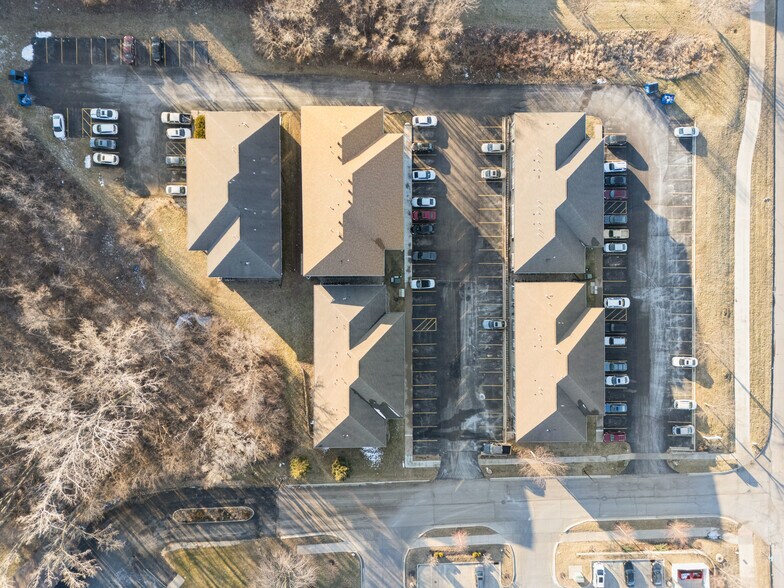 More Photos Of 6620 Preston Terrace Ct, Cedar Rapids Multifamily For Sale